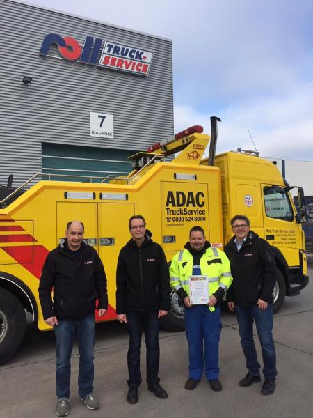 Auf dem Bild. v.l.n.r. Rainer Schübele (Werkstattleiter), Timo Rück (Service-Leiter), Ralph Eckert (Bergeleiter), Ronny Pflug (Geschäftsführer)